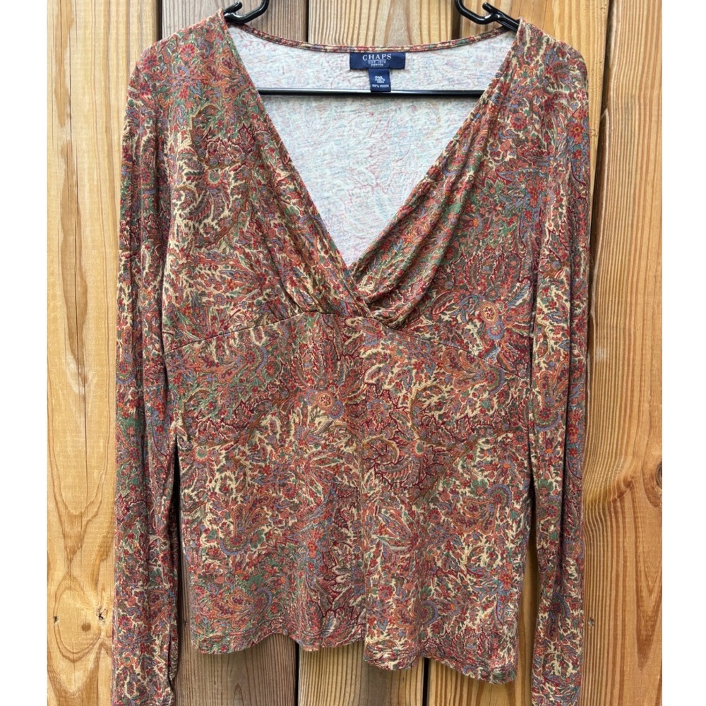Chaps Petite PXL Paisley Surplice V-Neck Long Sleeve Top Red Multi Boho Viscose - Picture 2 of 8